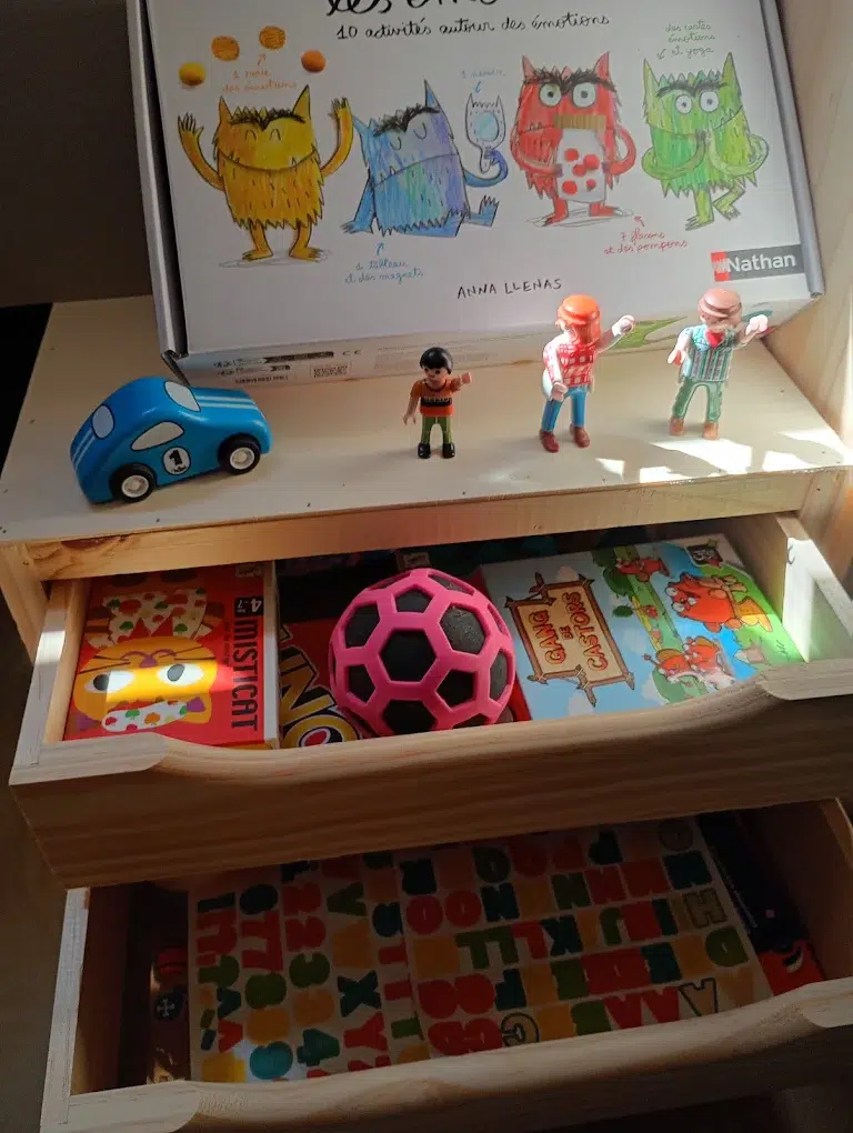 Coin d'activités pour enfants au cabinet L'Onde